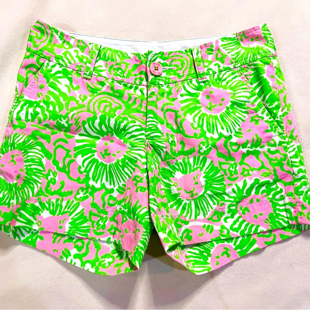 Lilly Pulitzer Shorts‎